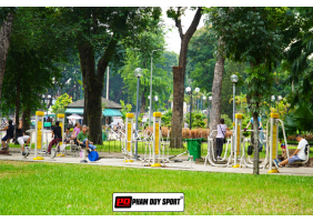 Tập thể dục công viên: Thiết bị tập thể dục nào phù hợp với bạn?